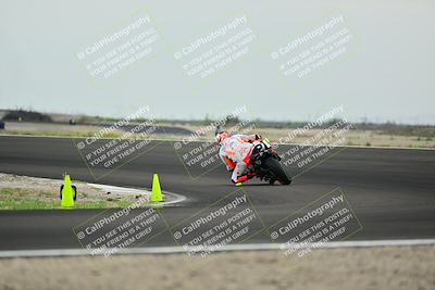media/Apr-18-2025-TrackDaz (Fri) [[45f5874c44]]/A Group/Session 2 (Turn 10)/